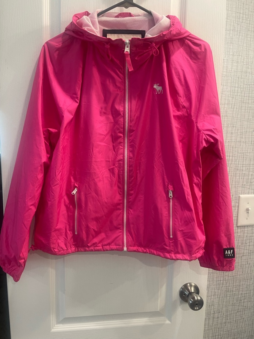 Abercrombie Bright Pink Hooded Rain Shell